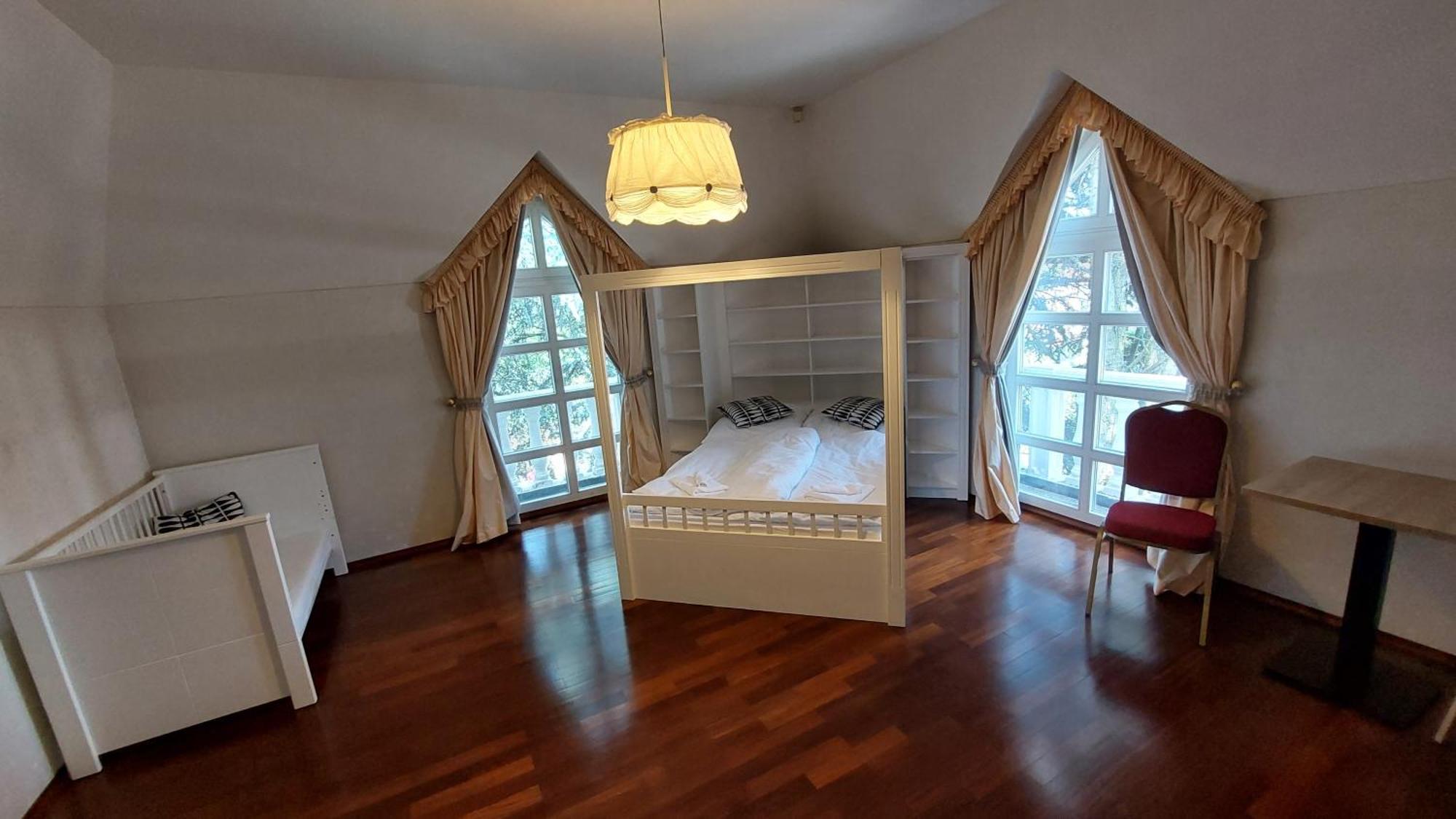 Apartament Castle Garden *** Szombathely Pokój zdjęcie